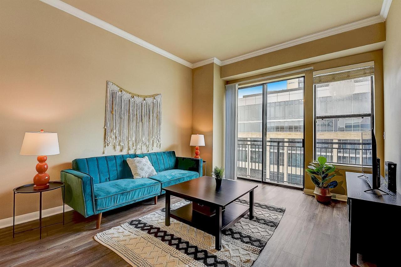Frontdesk Oakwood Residence Apts Uptown Dallas Extérieur photo