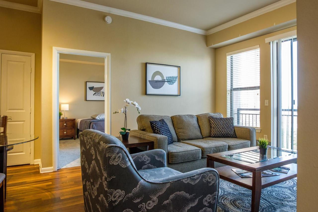 Frontdesk Oakwood Residence Apts Uptown Dallas Extérieur photo