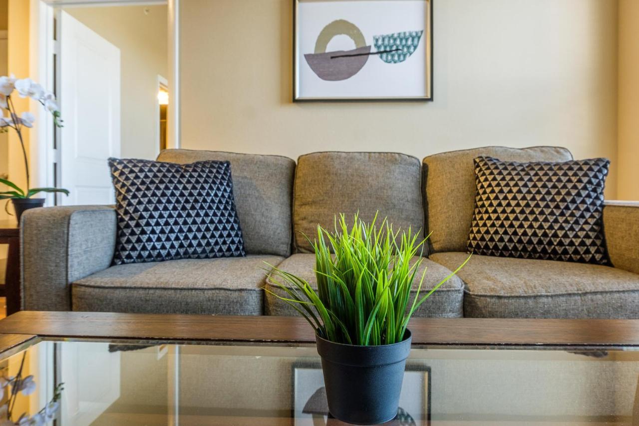 Frontdesk Oakwood Residence Apts Uptown Dallas Extérieur photo